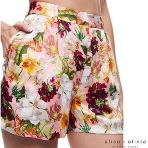 Alice + Olivia Floral Pink Conroy Women's Shorts